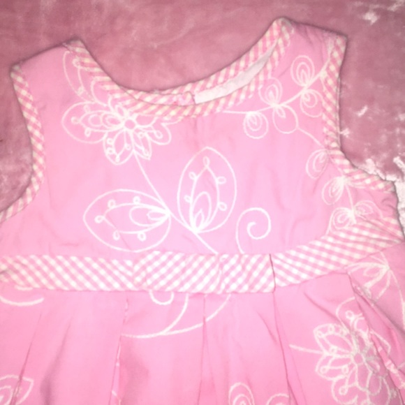 George - Picture 2 of 5